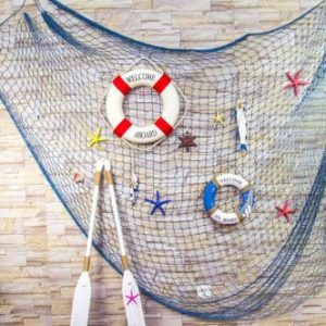 Decor Fishing Net & Hanger