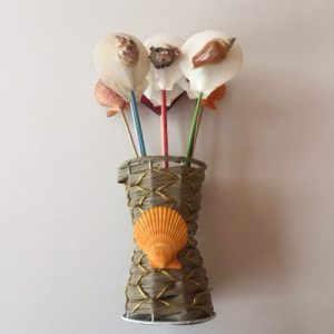 Seashell Pot Size :2-3 Shells,Length4”,Height6.5”